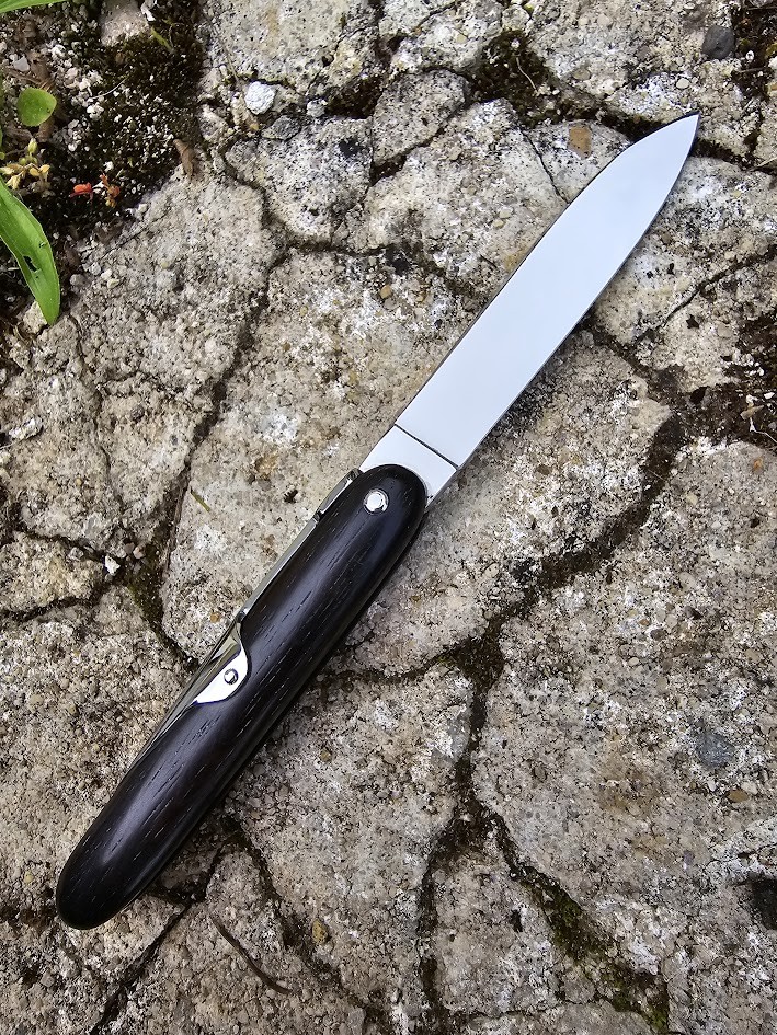Couteau navette 10 cm en palissandre